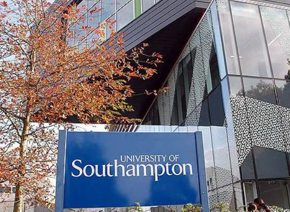 英國南安普頓大學