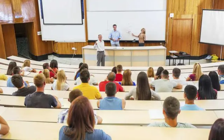 出國留學讀預科