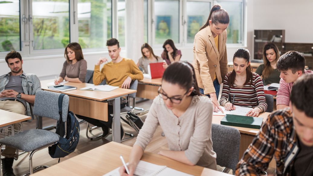 新SAT語法考試共有多少篇文章？