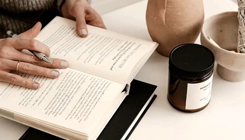 托福學(xué)術(shù)寫(xiě)作