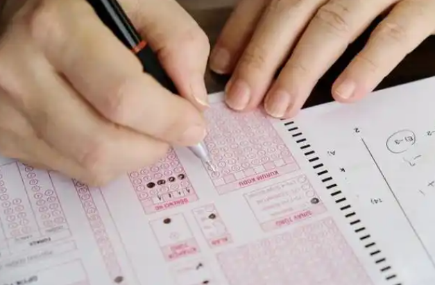 簡單介紹初中參加托福考試的可行性